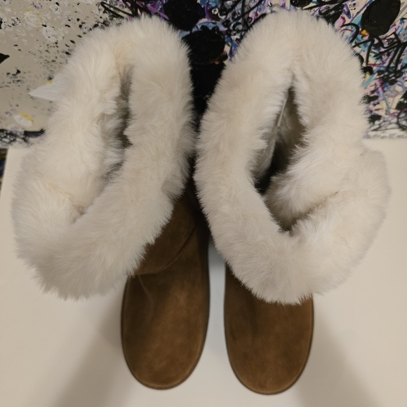 SO Chestnut Abigail Tan Brown Faux Suede Fur Trim Boots Calf Length Size 8.5 - Picture 4 of 17